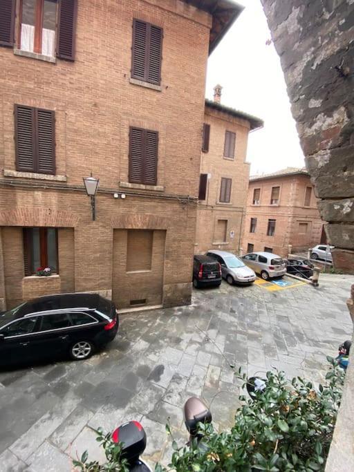 Al Vicolo Dell'Oro Lägenhet Siena Exteriör bild